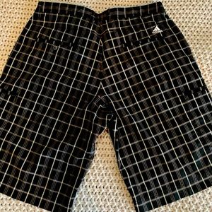 Adidas men’s golf shorts (36), black, worn twice.
